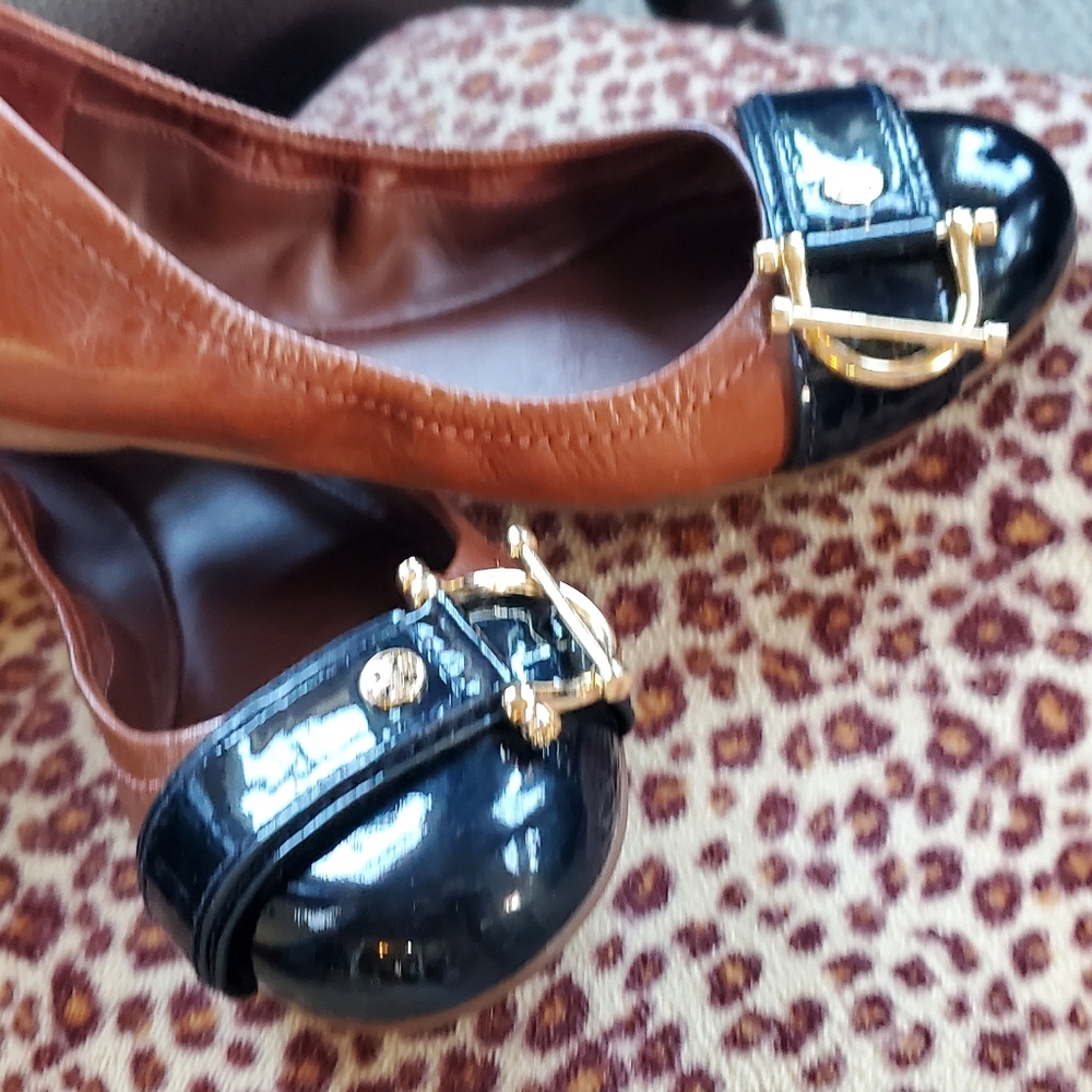 Tory Burch Noel Buckle Toe Desgn/Brown and Black Size W Dust Bag 6.5 MβοΈπ€π€βοΈ - Picture 5 of 5
